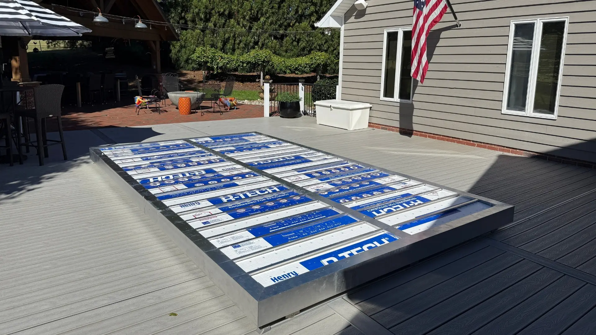 S-LIDE - Sliding Deck Pool Cover structure