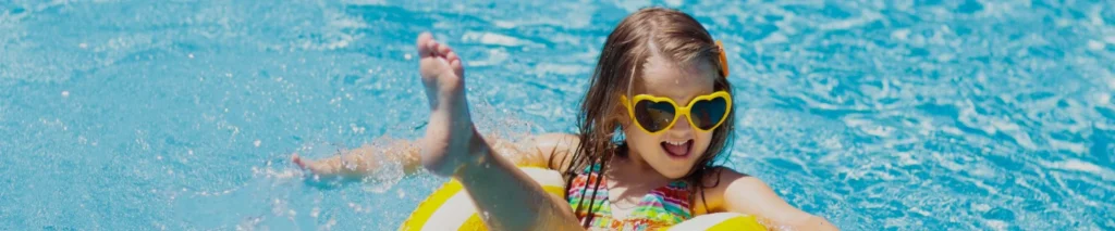 ASTM F1346 - Kid in a Poool
